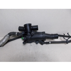 VOLVO S40 V50 2004-12r 2.0D - OBUDOWA TERMOSTATU