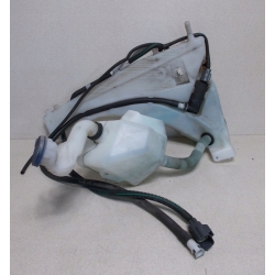 VOLVO S40 2004-12r - ZBIORNICZEK SPRYSKIWACZY KPL