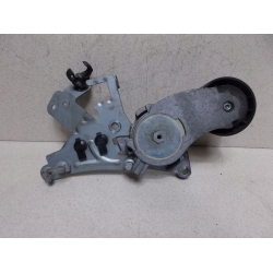 VOLVO V40 II 12-18r 1.6 D2 - ROLKA NAPINACZ PASKA
