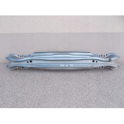 VOLVO V40 II 2012-18r - BELKA ZDERZAKA TYŁ 713-46