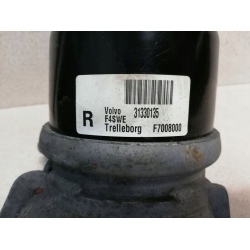VOLVO V60 S60 14-18 D4 PODUSZKA SILNIKA 31330135