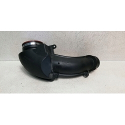 VOLVO V40 II 2.0 D3 D4 - RURA POWIETRZA 31293547